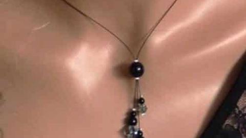 Quelles astuces pour bien assortir ses bijoux de fantaisie ?