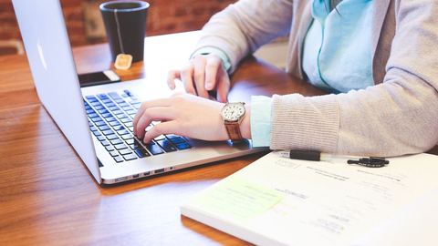 Tout savoir sur la licence pro commerce et distribution en alternance