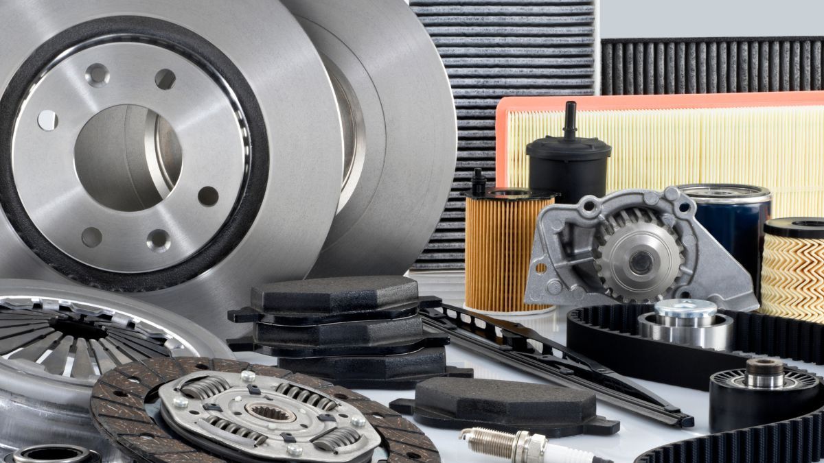 Piece auto sur internet : Comment faire des bonnes affaires pour pas cher ?