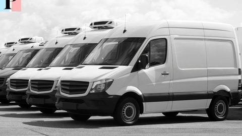 Pourquoi choisir un fourgon porte-moto ? Avantages et comparaison avec attelage et camping-car