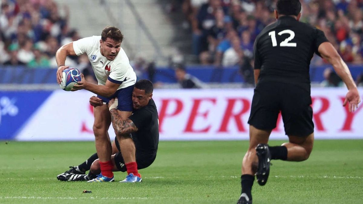 Antoine Dupont aux Jeux Olympiques : les enjeux de l'adaptation du virtuose du XV de France au Rugby à VII