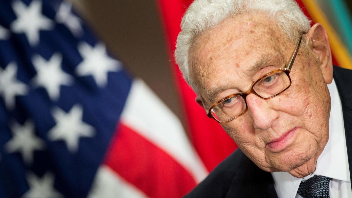 Henry Kissinger, figure contestée de la diplomatie américaine, décède à l'âge de 100 ans