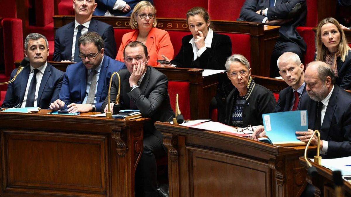 Par méprise, le gouvernement diminue la réduction fiscale, au grand plaisir de la gauche