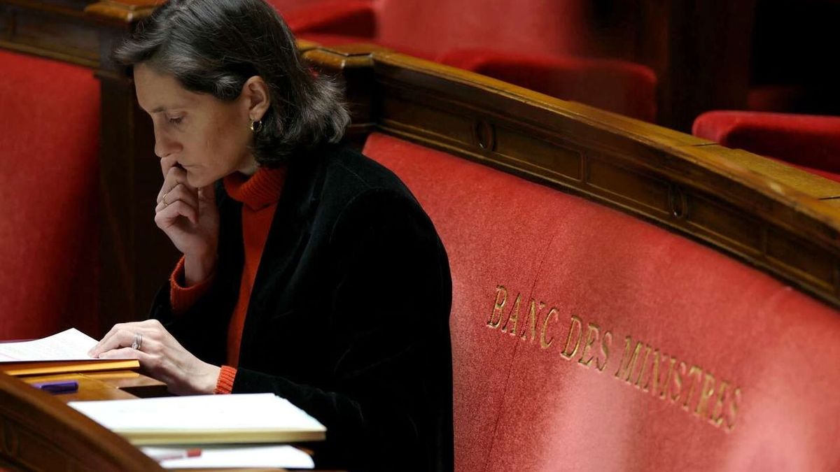 Amélie Oudéa-Castéra revient à son poste d'origine au ministère des Sports et des JO