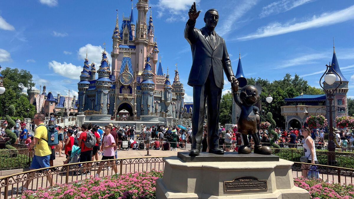 Un homme s'en prend à Disney World suite au décès de sa femme causé par une allergie alimentaire