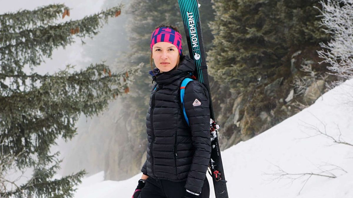 Marie-Charlotte Iratzoquy, Championne de Ski Confrontée à Son Engagement Écologique