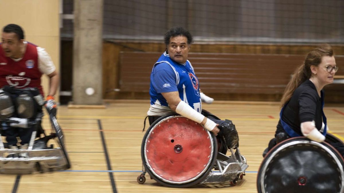 Ryadh Sallem, Deux Fois Rescapé grâce au Sport