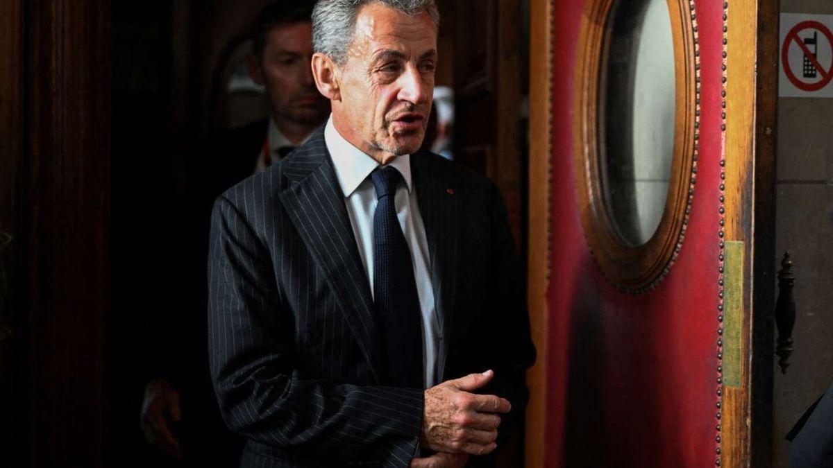 Les acteurs de l'opération 'Sauver Sarko' déclarent que l'ex-président avait des liens étroits avec la langue française.