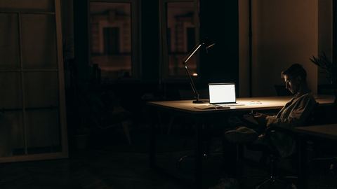 Créer et optimiser un profil Google Business pour améliorer votre visibilité en ligne