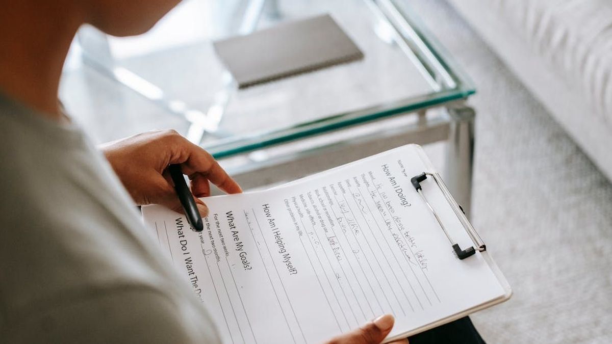 Les étapes clés pour devenir ergothérapeute : un parcours vers l'aide et la réhabilitation