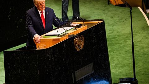 Donald Trump change d'avis sur l'Ukraine et donne une leçon aux Européens devant les Nations Unies