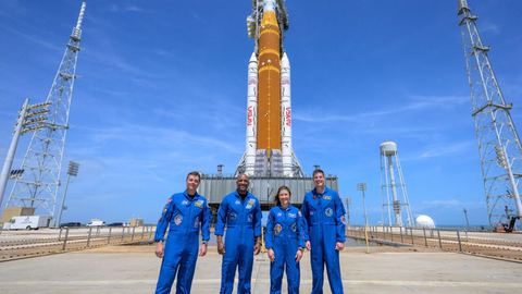 Mission lunaire Artémis 2 : le compte à rebours commence