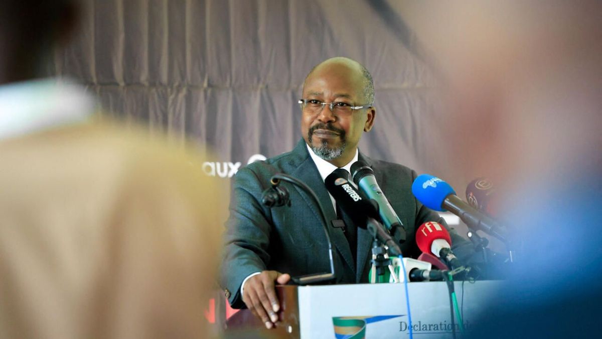 Gabon : Alain-Claude Bilie-By-Nze, opposant, sous mandat de dépôt.