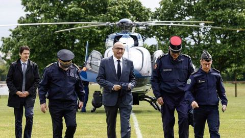 Fête gratuite près de Bourges : premiers départs des teufeurs, Laurent Nuñez prône « une répression renforcée »