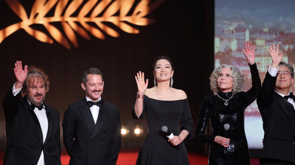 Lancement de la 79e édition du festival de Cannes, célébrant le cinéma comme "résistance".