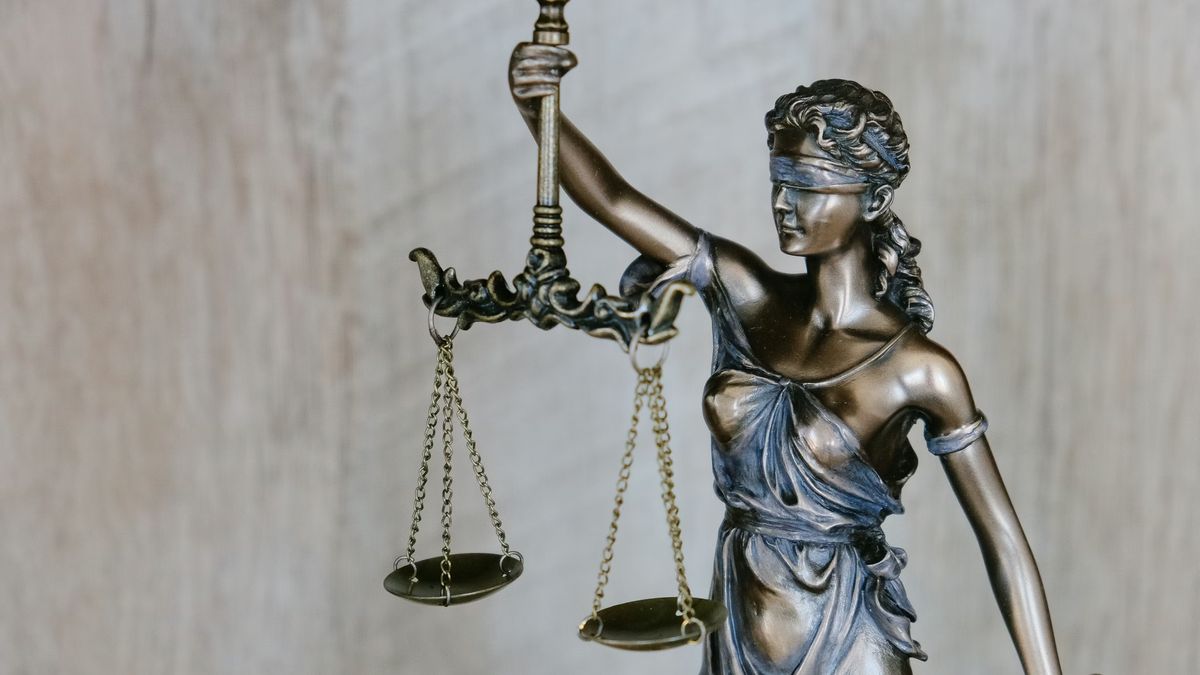Comment choisir un avocat en divorce à Nice pour une séparation sereine