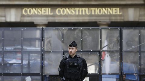France : Un vide juridique remet en cause la détention provisoire des mineurs criminels