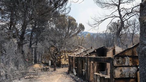 Incendies : 3 700 hectares brûlés en Gironde, près de 20 000 évacuations… Dernières infos