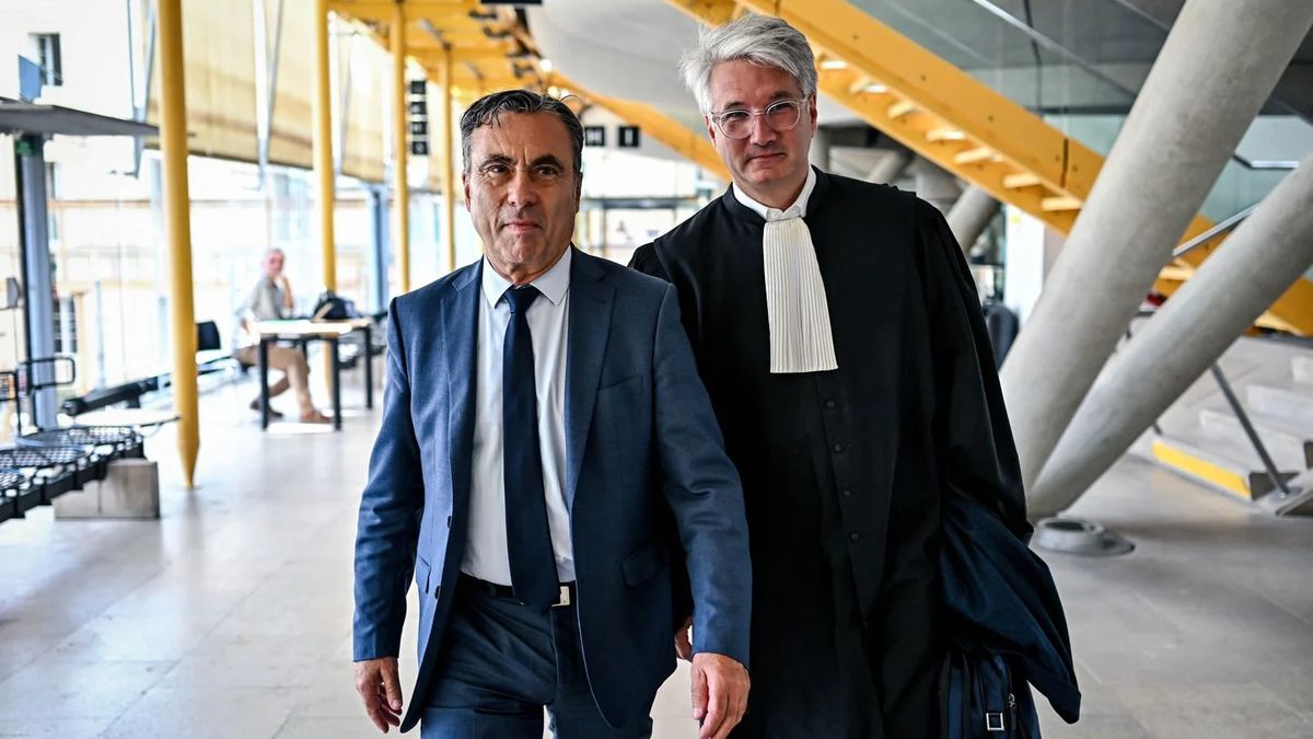 « Je m'attendais à une discussion franche » : le maire d’Arcachon s’exprime après l’altercation filmée.