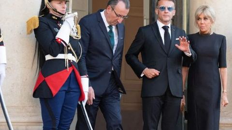 Macron honore Dreyfus face à l'antisémitisme en France