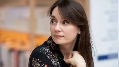 Expulsion de Xenia Fedorova : le recours de la propagandiste pro-Poutine rejeté par la justice administrative.