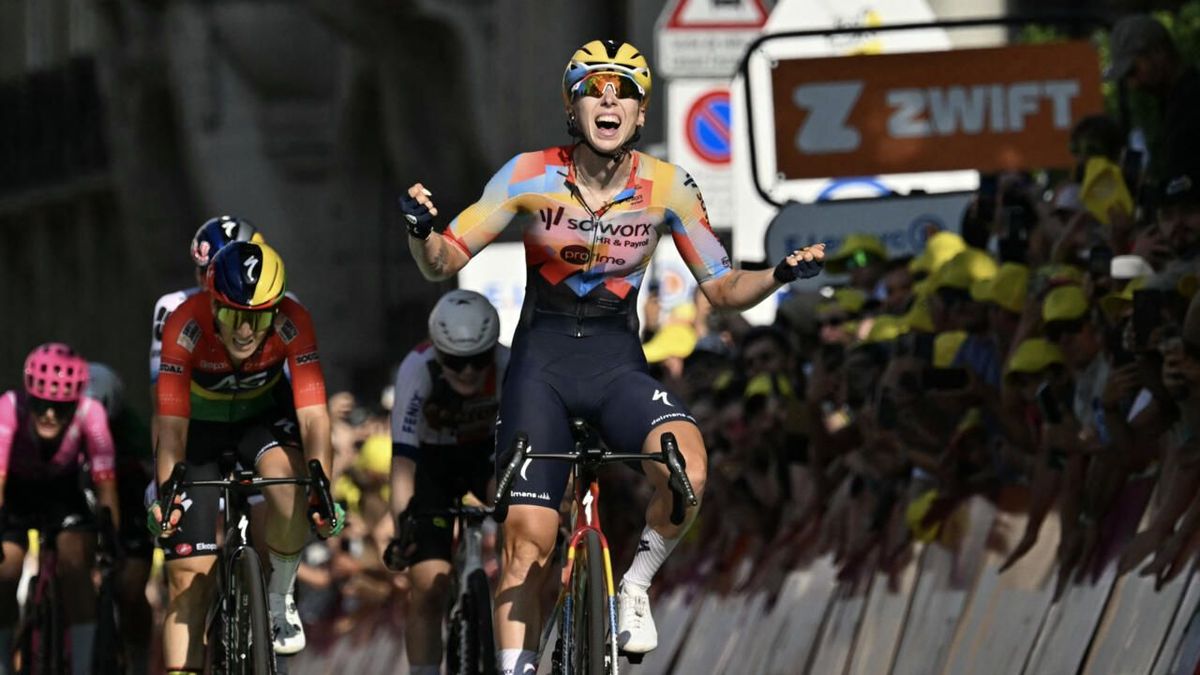 Tour de France Femmes : Lorena Wiebes remporte la première étape et le maillot jaune.